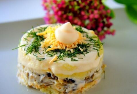 Рецепт — Салат с курицей и грибами Рецепт — Салат с курицей и грибами