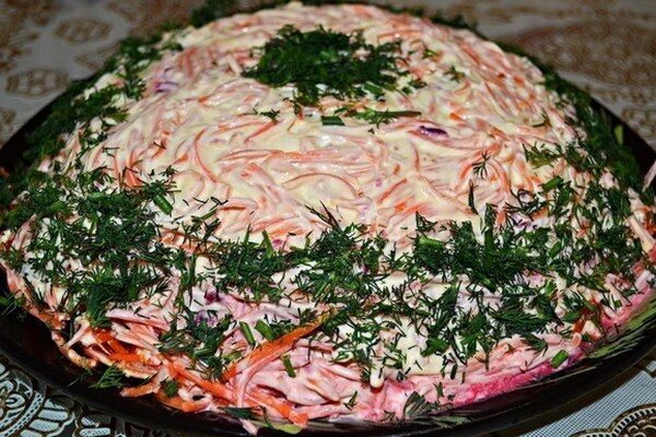 Салат «Король» с говядиной и яблоком Салат «Король» с говядиной и яблоком